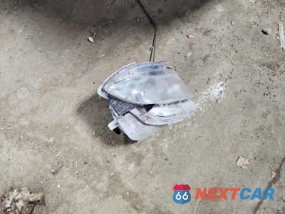 Zdjęcie 12 z 12 samochodu: 2011 LEXUS LS VIN:JTHCL5EF8B5009029 - miniatura