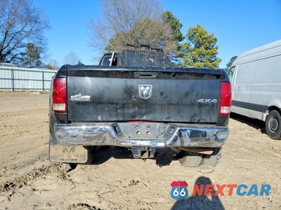 Zdjęcie 6 z 12 samochodu: 2018 RAM 3500 SLT VIN:3C63RRHJ0JG300095 - miniatura