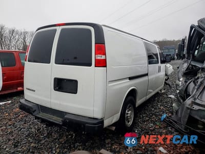 Trzecie zdjęcie samochodu z tyłu: 2022 CHEVROLET EXPRESS G3500 UTILITY / SERVICE VAN VIN:1GCZGHFP9N1290911 - miniatura