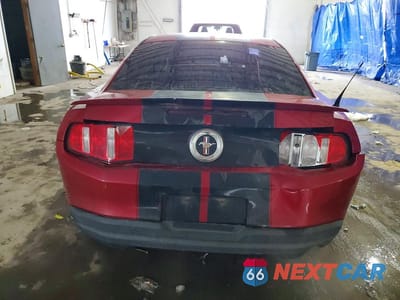 Zdjęcie 6 z 11 samochodu: 2010 FORD MUSTANG VIN:1ZVBP8AN8A5140652 - miniatura