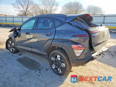 Drugie zdjęcie samochodu z przodu: 2025 HYUNDAI KONA SEL CONVENIENCE VIN:KM8HCCABXSU275040 - miniatura