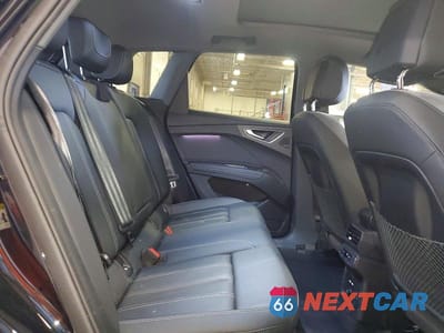 Zdjęcie 11 z 13 samochodu: 2023 AUDI Q4 E-TRON PREMIUM PLUS VIN:WA1L2BFZ5PP048646 - miniatura
