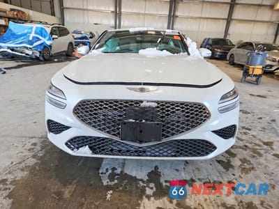 Piąte zdjęcie samochodu w środku: 2025 GENESIS G70 BASE VIN:KMTG34SC6SU155525 - miniatura