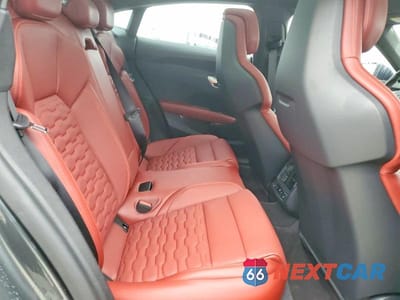 Zdjęcie 10 z 11 samochodu: 2024 AUDI RS E-TRON GT VIN:WAUBHBFW8R7901384 - miniatura