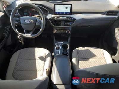 Zdjęcie 8 z 14 samochodu: 2022 FORD ESCAPE SE VIN:1FMCU9G65NUA60593 - miniatura