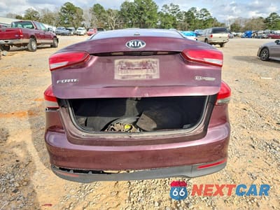 Zdjęcie 6 z 12 samochodu: 2017 KIA FORTE LX VIN:3KPFK4A79HE030558 - miniatura
