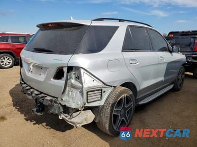 Trzecie zdjęcie samochodu z tyłu: 2018 MERCEDES-BENZ GLE 350 4MATIC VIN:4JGDA5HB3JB151384 - miniatura