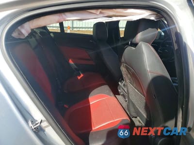 Zdjęcie 10 z 11 samochodu: 2017 JAGUAR XE R - SPORT VIN:SAJAL4BVXHA971073 - miniatura