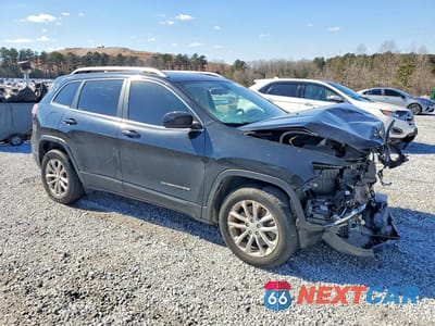 Czwarte zdjęcie samochodu z boku: 2019 JEEP CHEROKEE LATITUDE VIN:1C4PJLCB1KD486467 - miniatura