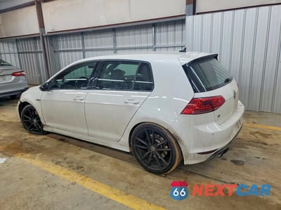 Drugie zdjęcie samochodu z przodu: 2017 VOLKSWAGEN GOLF R VIN:WVWVF7AU7HW074975 - miniatura
