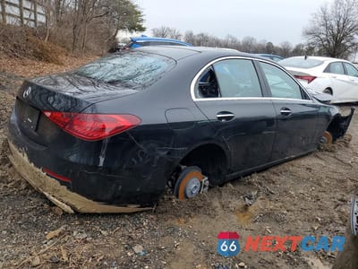Trzecie zdjęcie samochodu z tyłu: 2025 MERCEDES-BENZ C 300 VIN:W1KAF4GB9SR251234 - miniatura