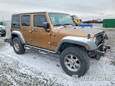 Czwarte zdjęcie samochodu z boku: 2015 JEEP WRANGLER UNLIMITED SPORT VIN:1C4BJWDG9FL631613 - miniatura
