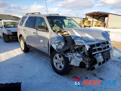 Czwarte zdjęcie samochodu z boku: 2012 FORD ESCAPE HYBRID VIN:1FMCU5K38CKA10916 - miniatura