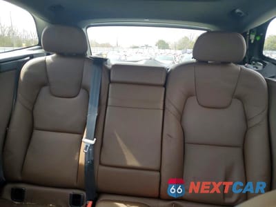 Zdjęcie 10 z 13 samochodu: 2021 VOLVO XC60 T5 MOMENTUM VIN:YV4102DK6M1723599 - miniatura