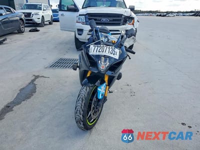 Drugie zdjęcie samochodu z przodu: 2023 SUZUKI GSX-R1000 R VIN:JS1DM11H0P7100031 - miniatura