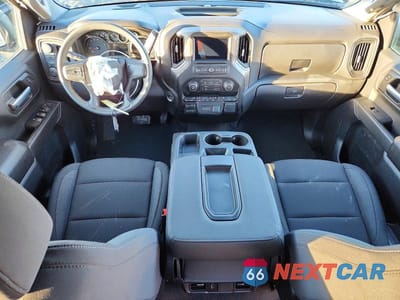 Zdjęcie 8 z 11 samochodu: 2026 CHEVROLET SILVERADO K1500 TRAIL BOSS CUSTOM VIN:3GCUKCE86TG244120 - miniatura