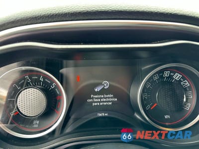 Zdjęcie 6 z 10 samochodu: 2018 DODGE CHALLENGER R/T VIN:2C3CDZBT8JH141994 - miniatura