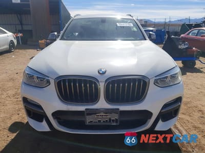 Piąte zdjęcie samochodu w środku: 2018 BMW X3 XDRIVEM40I VIN:5UXTS3C54J0Y97680 - miniatura