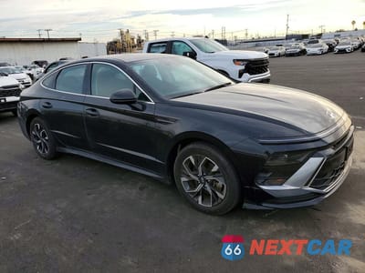 Czwarte zdjęcie samochodu z boku: 2024 HYUNDAI SONATA SEL VIN:KMHL64JA5RA381180 - miniatura