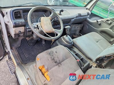 Zdjęcie 8 z 12 samochodu: 2000 ISUZU NPR VIN:JALC4B149Y7012244 - miniatura