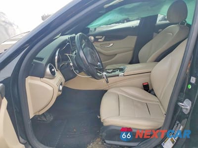 Zdjęcie 7 z 11 samochodu: 2018 MERCEDES-BENZ C 300 4MATIC VIN:55SWF4KB8JU253986 - miniatura