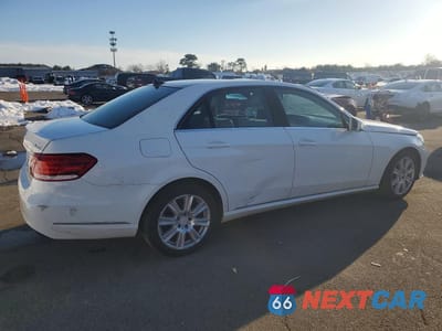 Trzecie zdjęcie samochodu z tyłu: 2014 MERCEDES-BENZ E 350 4MATIC VIN:WDDHF8JB0EA898560 - miniatura