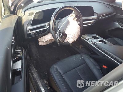 Zdjęcie 8 z 12 samochodu: 2024 CADILLAC LYRIQ LUXURY VIN:1GYKPRRK2RZ127817 - miniatura