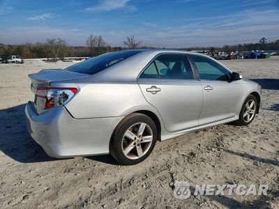 Trzecie zdjęcie samochodu z tyłu: 2013 TOYOTA CAMRY SE VIN:4T1BF1FK4DU661417 - miniatura