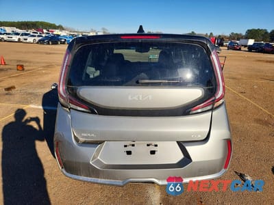 Zdjęcie 6 z 11 samochodu: 2023 KIA SOUL GT LINE VIN:KNDJ53AU0P7872446 - miniatura
