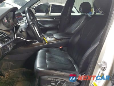 Zdjęcie 7 z 12 samochodu: 2018 BMW X5 XDRIVE35I VIN:5UXKR0C59J0X85611 - miniatura