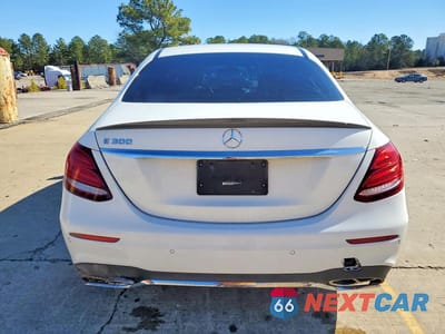 Zdjęcie 6 z 11 samochodu: 2017 MERCEDES-BENZ E 300 VIN:WDDZF4JB5HA179564 - miniatura