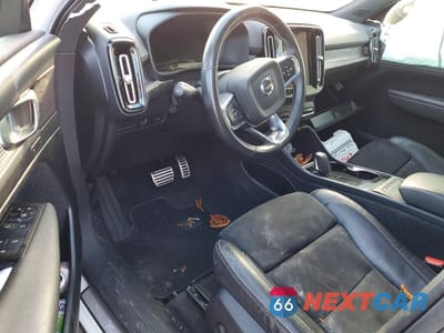 Zdjęcie 8 z 13 samochodu: 2021 VOLVO XC40 RECHARGE VIN:YV4ED3UR0M2600920 - miniatura