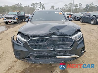 Piąte zdjęcie samochodu w środku: 2024 MERCEDES-BENZ GLC 300 VIN:W1NKM4GBXRU042296 - miniatura