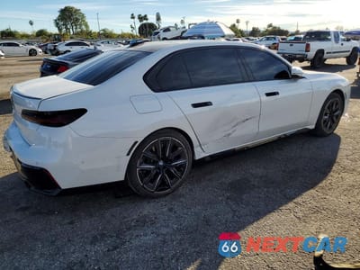 Trzecie zdjęcie samochodu z tyłu: 2023 BMW 740 I VIN:WBA23EH02PCL71121 - miniatura