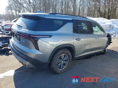 Trzecie zdjęcie samochodu z tyłu: 2025 CHEVROLET TRAVERSE LT VIN:1GNERGRS7SJ226632 - miniatura