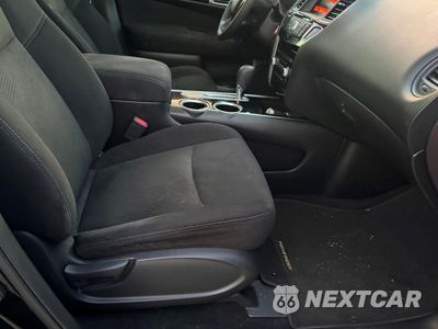 Piąte zdjęcie samochodu w środku: 2015 NISSAN PATHFINDER S VIN:5N1AR2MNXFC707962 - miniatura