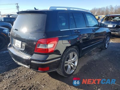 Trzecie zdjęcie samochodu z tyłu: 2012 MERCEDES-BENZ GLK 350 4MATIC VIN:WDCGG8HB6CF920550 - miniatura