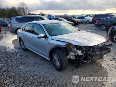 Czwarte zdjęcie samochodu z boku: 2018 VOLKSWAGEN PASSAT S VIN:1VWAA7A39JC014088 - miniatura