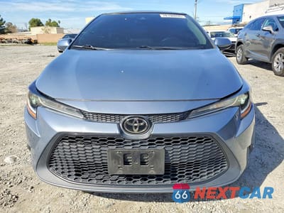 Piąte zdjęcie samochodu w środku: 2021 TOYOTA COROLLA LE VIN:5YFEPMAE8MP218007 - miniatura