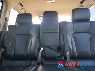 Zdjęcie 10 z 14 samochodu: 2016 LEXUS LX 570 VIN:JTJHY7AX5G4195965 - miniatura