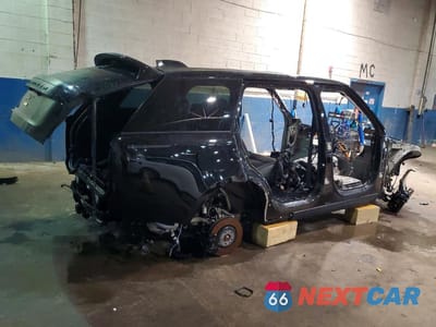 Trzecie zdjęcie samochodu z tyłu: 2025 LAND ROVER RANGE ROVER AUTOBIOGRAPHY VIN:SALK1BE90SA285278 - miniatura