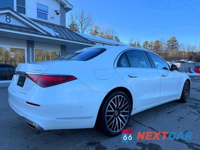 Czwarte zdjęcie samochodu z boku: 2021 MERCEDES-BENZ S 580 4MATIC VIN:W1K6G7GB6MA045696 - miniatura