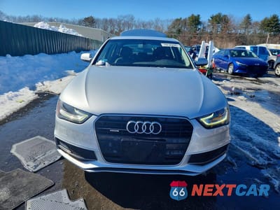 Piąte zdjęcie samochodu w środku: 2014 AUDI A4 PREMIUM VIN:WAUBFAFL4EN033668 - miniatura