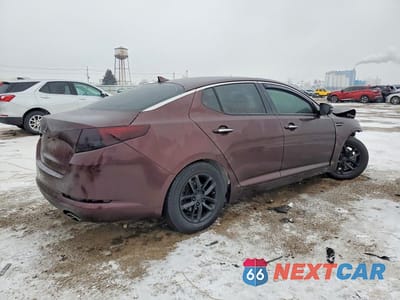 Trzecie zdjęcie samochodu z tyłu: 2012 KIA OPTIMA LX VIN:5XXGM4A72CG062296 - miniatura