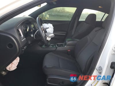 Zdjęcie 7 z 11 samochodu: 2019 DODGE CHARGER SXT VIN:2C3CDXBG4KH707156 - miniatura