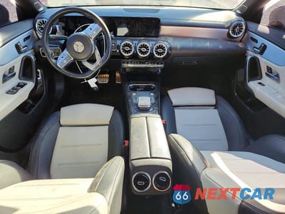 Zdjęcie 8 z 11 samochodu: 2021 MERCEDES-BENZ CLA 250 VIN:W1K5J4GB9MN162998 - miniatura