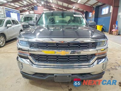 Piąte zdjęcie samochodu w środku: 2016 CHEVROLET SILVERADO K1500 LT VIN:1GCVKREC8GZ122859 - miniatura