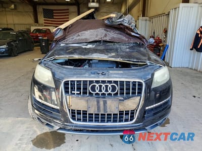 Piąte zdjęcie samochodu w środku: 2012 AUDI Q7 PREMIUM PLUS VIN:WA1LGAFE8CD005584 - miniatura