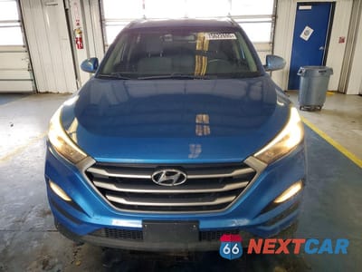 Piąte zdjęcie samochodu w środku: 2018 HYUNDAI TUCSON SEL VIN:KM8J3CA46JU738972 - miniatura