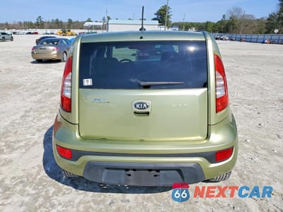 Zdjęcie 6 z 14 samochodu: 2014 CHEVROLET TRAVERSE LS VIN:1GNKRFKD1EJ183404 - miniatura